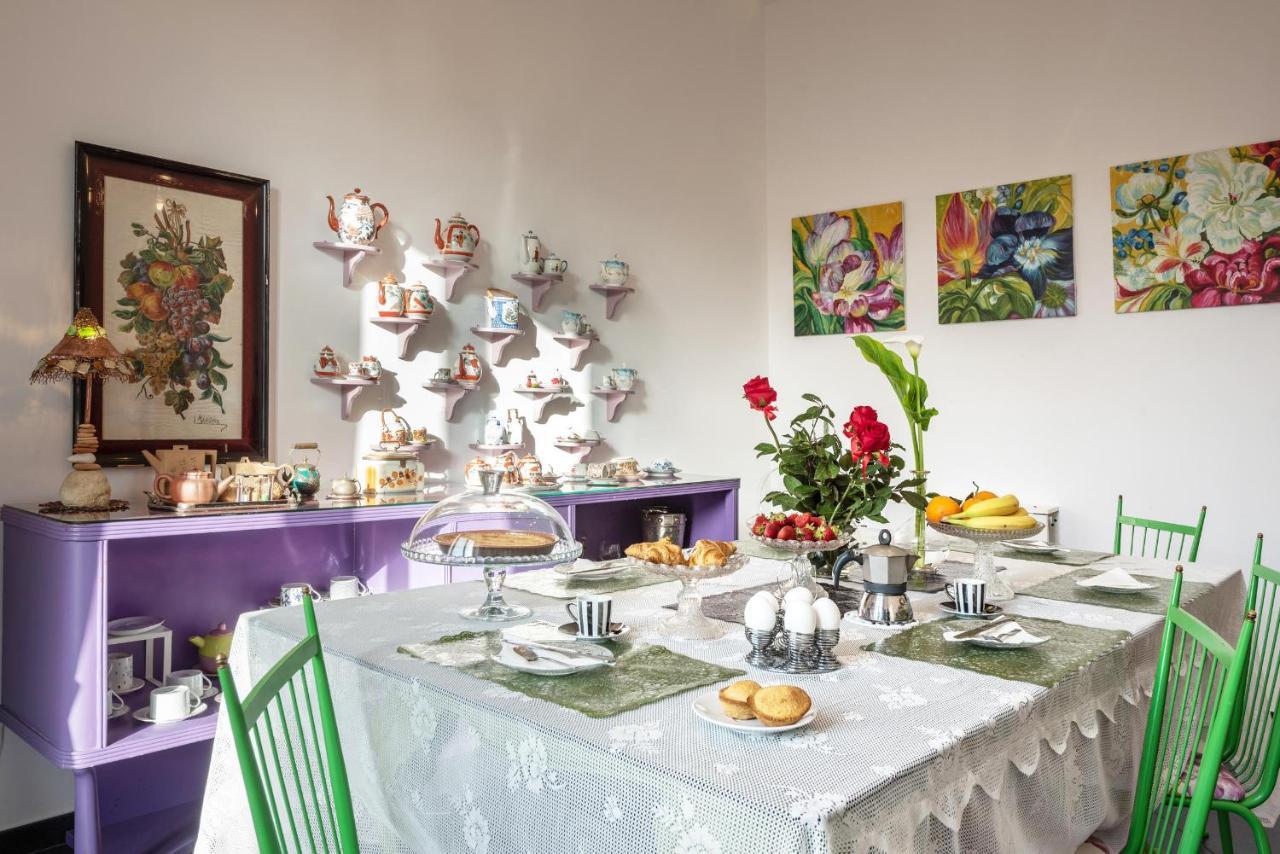 Maria Vittoria Charming Rooms And Apartments 布林迪西 外观 照片