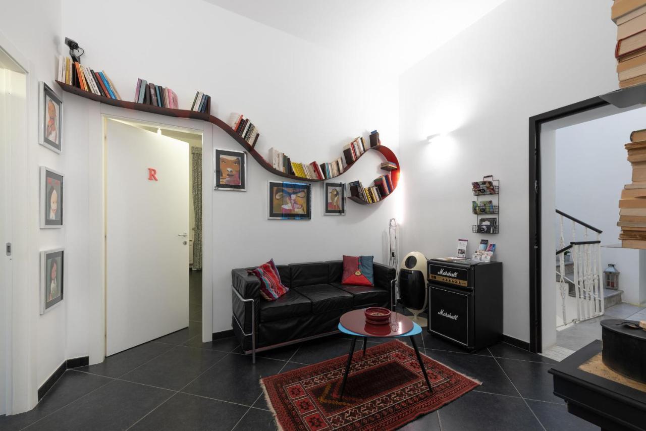 Maria Vittoria Charming Rooms And Apartments 布林迪西 外观 照片