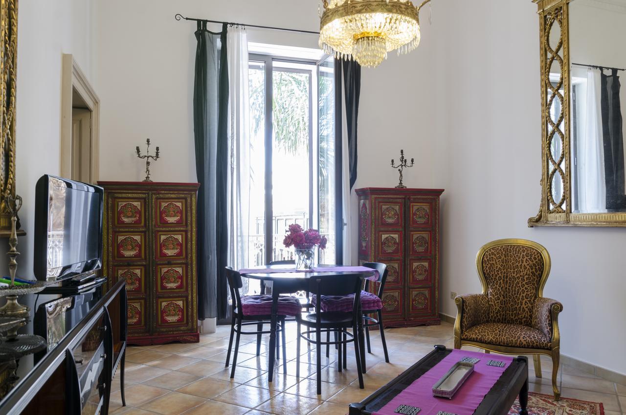 Maria Vittoria Charming Rooms And Apartments 布林迪西 外观 照片